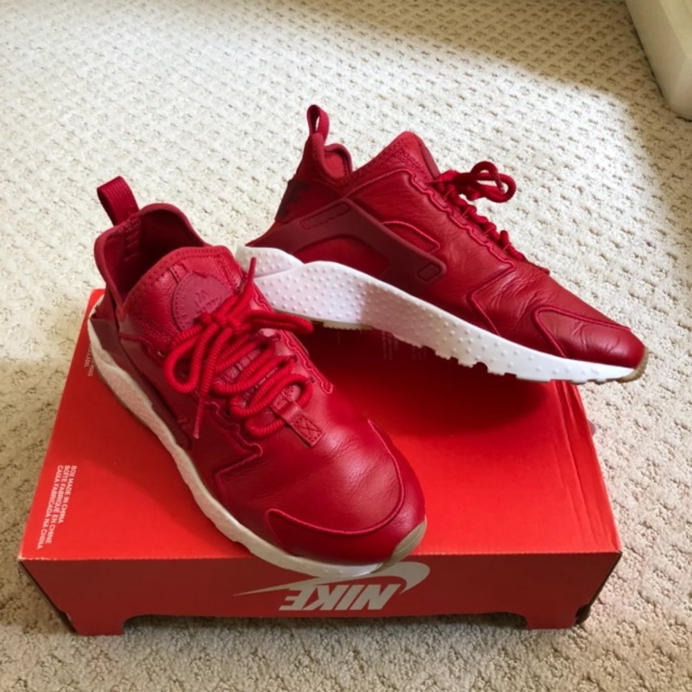 New Nike Air Huarache Run Ultimate